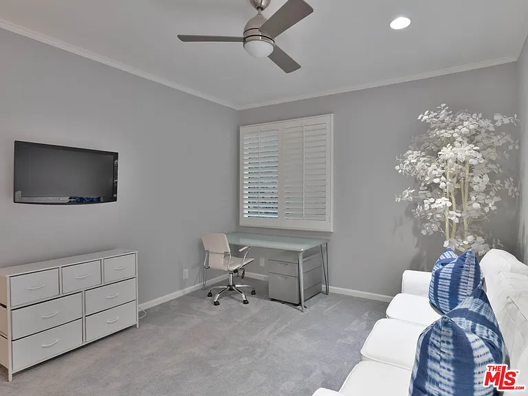 8455 Fountain Ave #312 — Photo 11