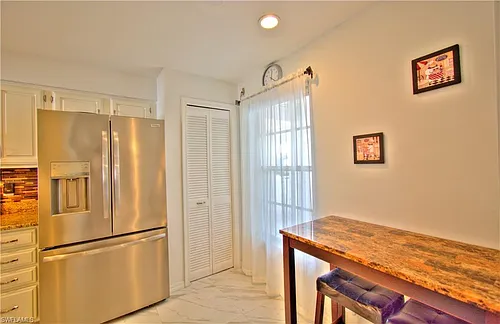 9590 Victoria Ln Photo 1