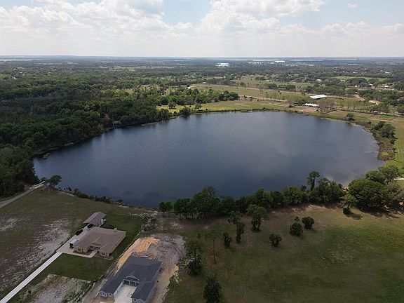 5th image of 3430 Lake Diane Rd
