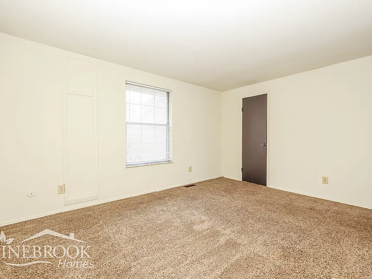 8293 Mount Carmel St — Photo 13