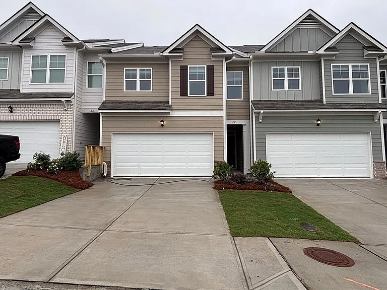 27 Rustin Rdg — Photo 1