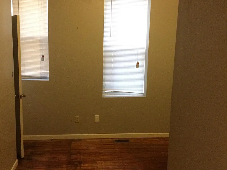 2235 Indiana Ave #2 — Photo 20