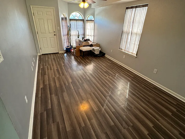 1053 Blackwell Ct #1 — Photo 10