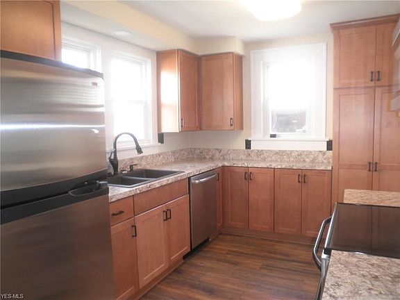 2nd image of 1831 17th St