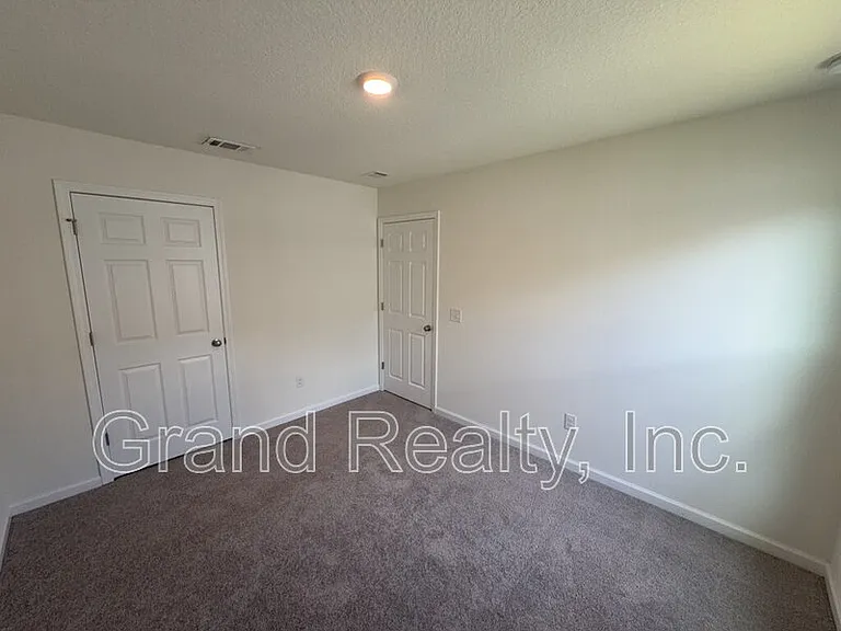 4316 Jitterbug St — Photo 14