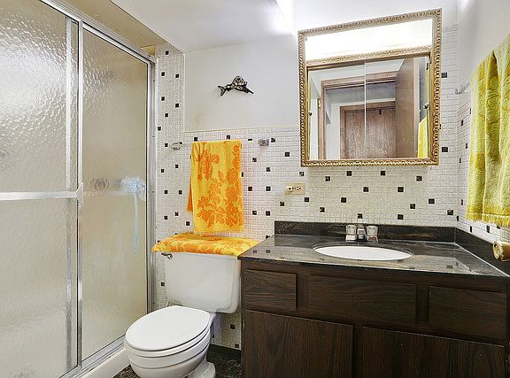 5th image of 5200 W 139th St