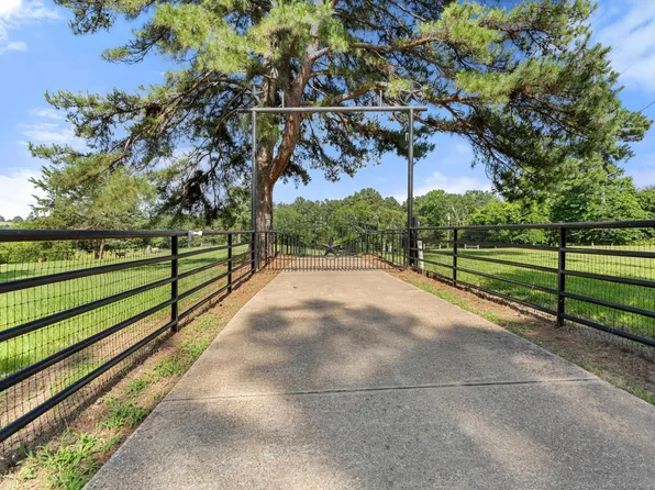 19678 County Road 4125, Lindale, TX 75771
