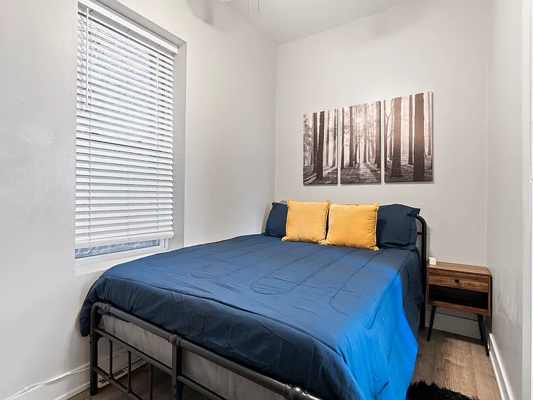 2345 W 21st St #1 — Photo 7