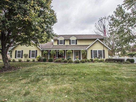2nd image of 593 Liberty Ln