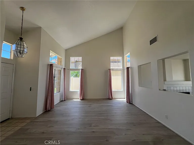 9251 Middlefield Dr — Photo 3
