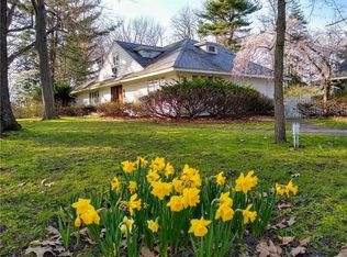 6 Brightford Heights Rd, Rochester, NY 14610