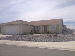 971 Short Cut Ln, Fernley, NV 89408