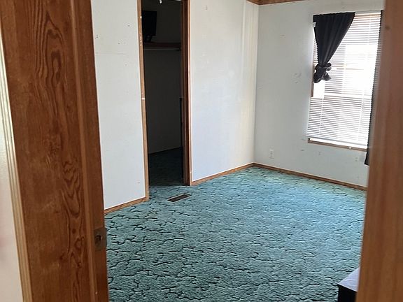 4th image of 60 Saint George Dr