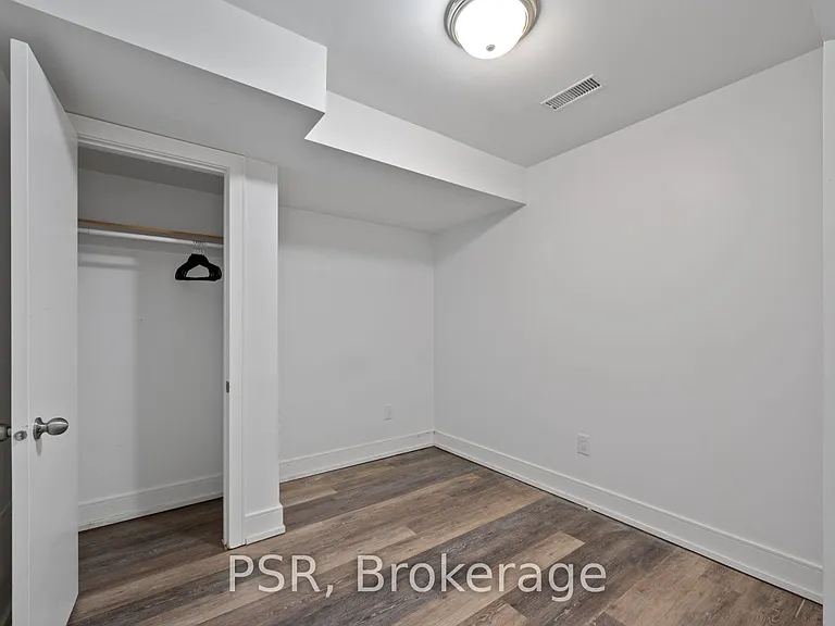 965 Briar Hill Ave #LOWER — Photo 6