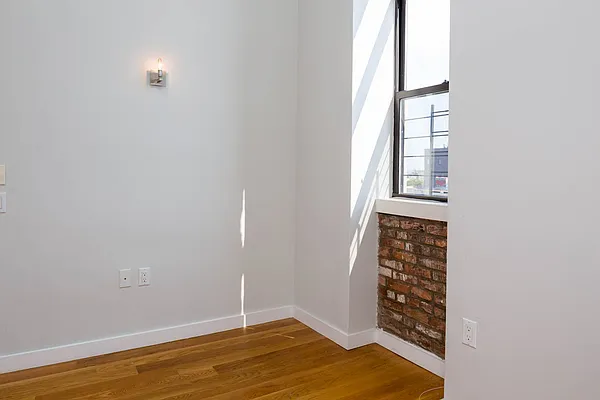 Rented by Nooklyn NYC LLC | media 26