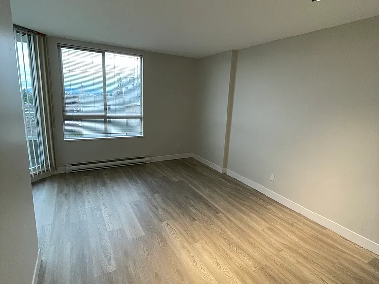 3433 Crowley Dr — Photo 15