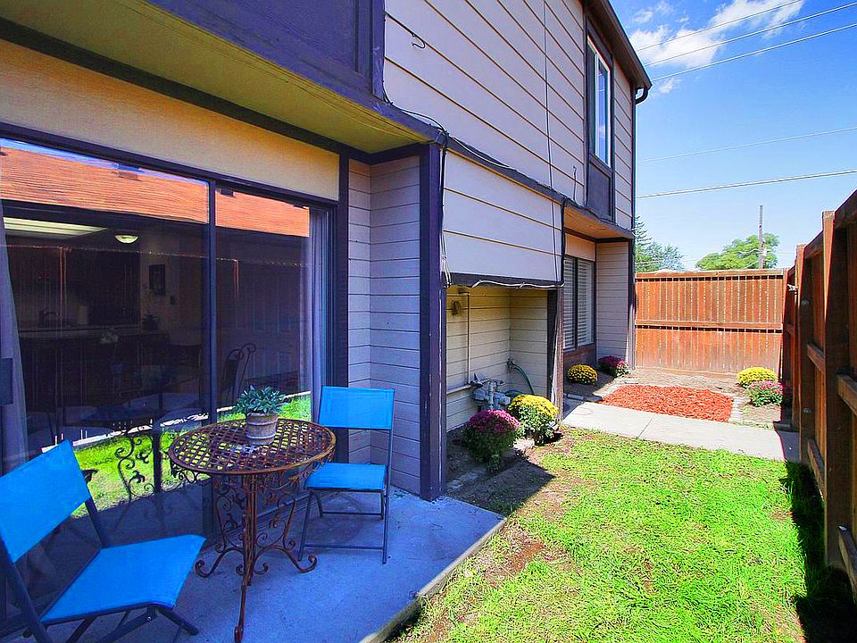 1st image of 2590 W Greyhackle Ln