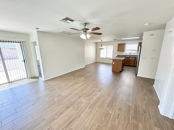 4th image of 40117 W Hayden Dr