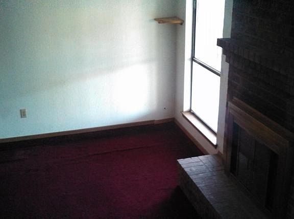 4th image of 11533 Jerry Lewis Ave