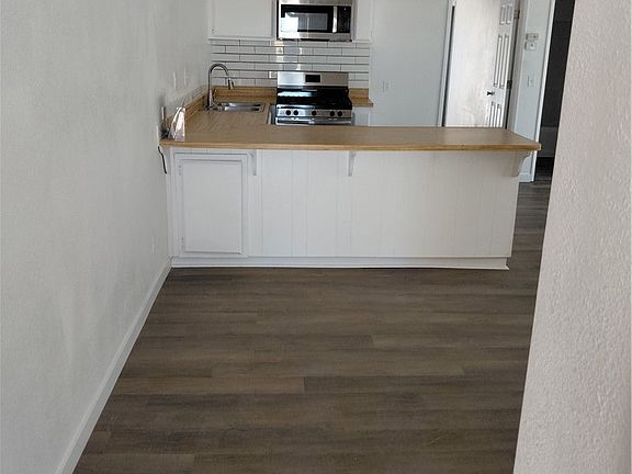 2nd image of 27160 Vista Rd APT 36