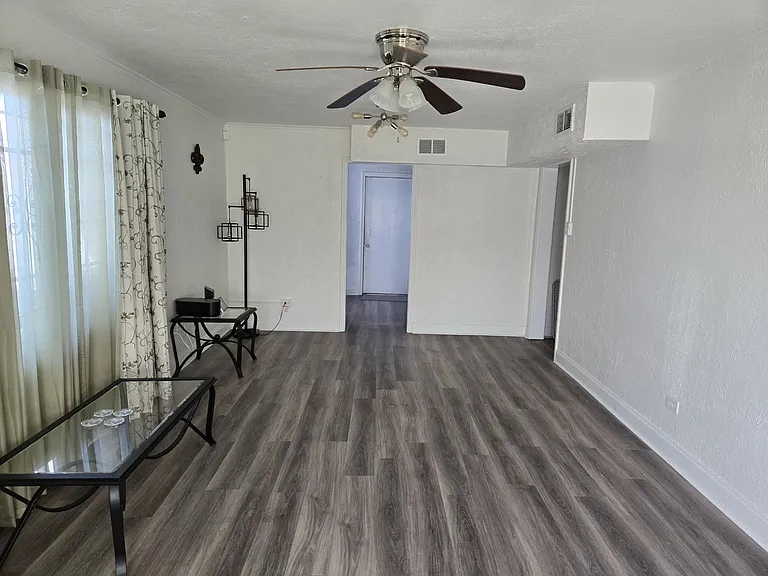 2175 N Broad St — Photo 6