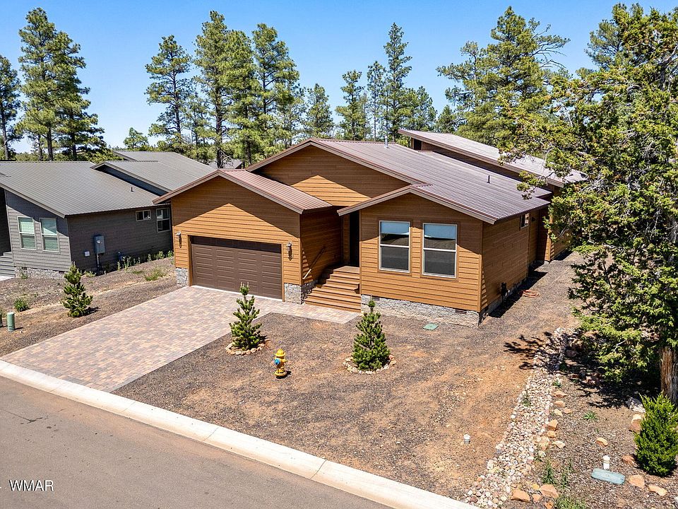 1st image of 3161 N Eagles Creek Dr