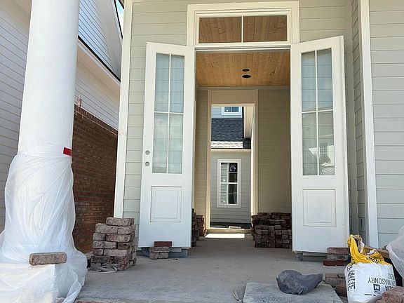 3rd image of 5330 Rue Des Jardin