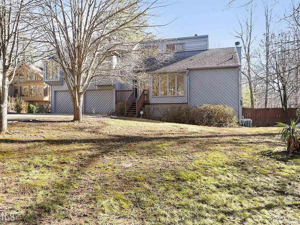 1st image of 2718 Tritt Springs Dr NE