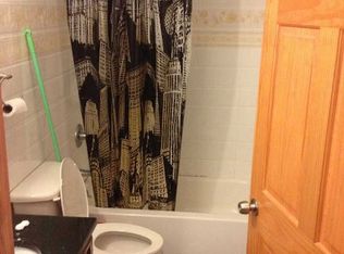 4025 72nd St, Flushing, NY 11377