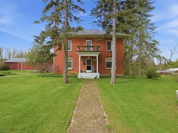 2nd image of 988 Ireland Rd