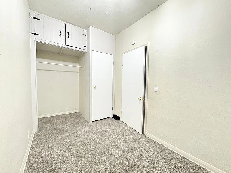 308 Bronson Ave — Photo 12
