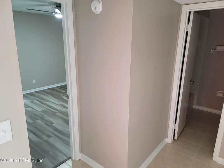 5553 Greatpine Ln S — Photo 4