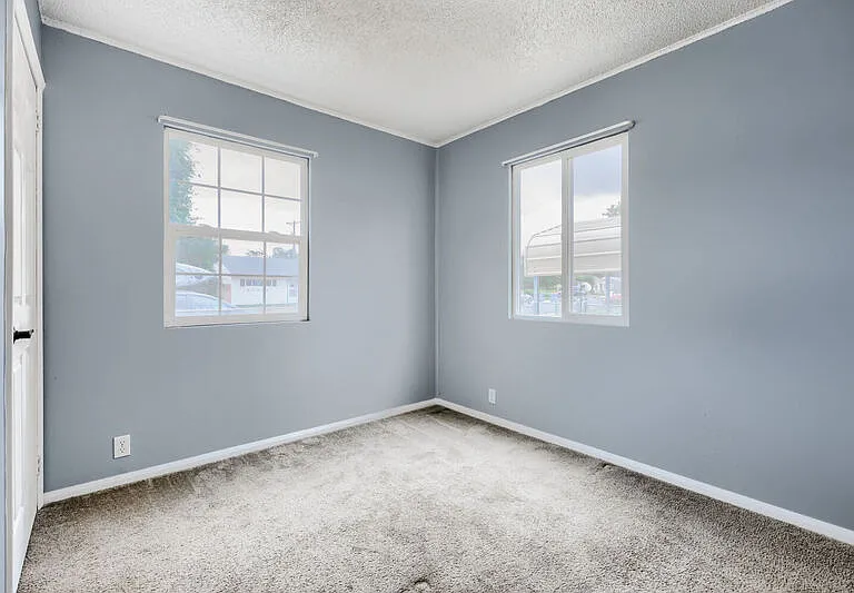 1904 S Hancock Ave — Photo 10