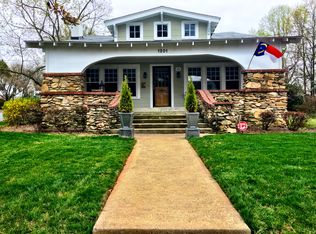 1201 S Hawthorne Rd, Winston Salem, NC 27103