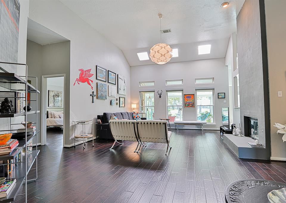 1st image of 3606 E Peach Hollow Cir