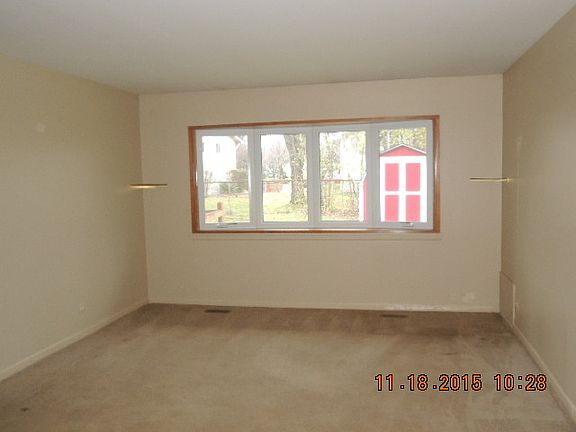 2nd image of 6802 Westmoreland Dr