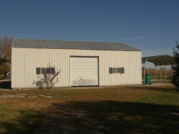 3rd image of 12804 N 1200th Ave
