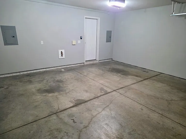 4543 NE McDougal Ln — Photo 32