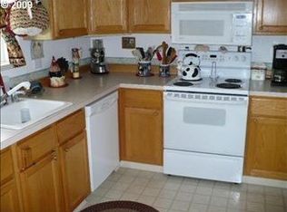 227 SE Hankel St, Dallas, OR 97338
