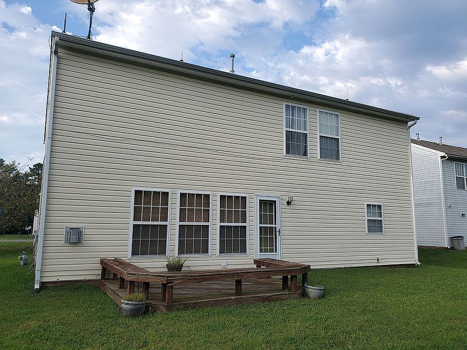 2nd image of 1417 Harvest Crest Ct