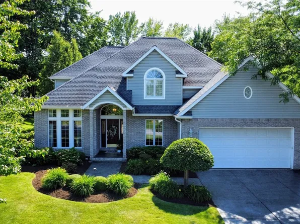 4138 Mountain Laurel Dr, Erie, PA 16510