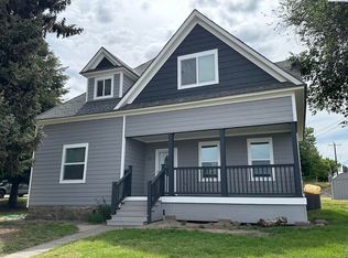 307 3rd St, Endicott, WA 99125