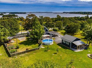 327 Brighton Rd, Lockeport, NS B0T 1L0