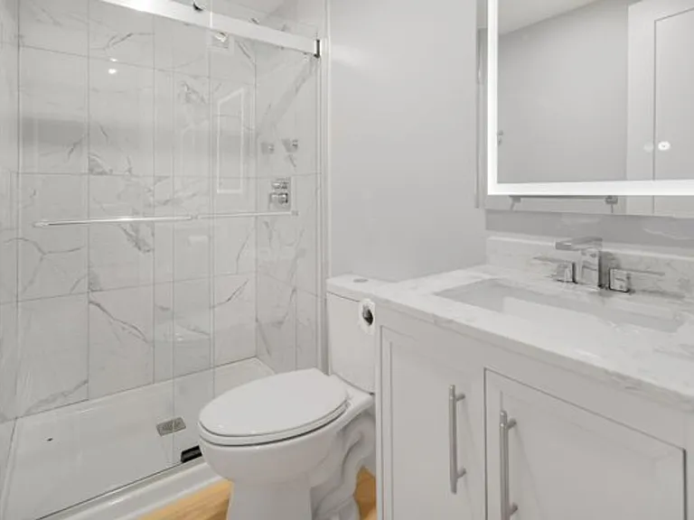 504 Stewart Ave — Photo 36