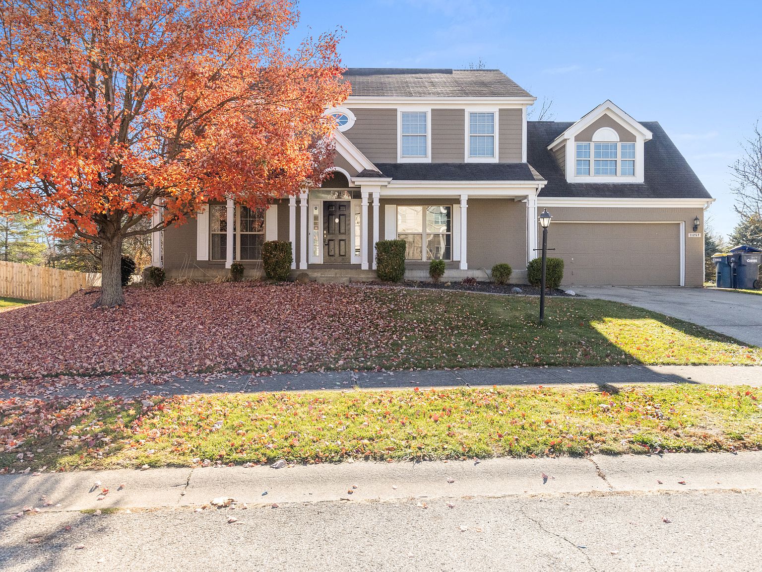 まり❢ 11257 Sunflower Ln, Corona, CA 92883 | Redfin