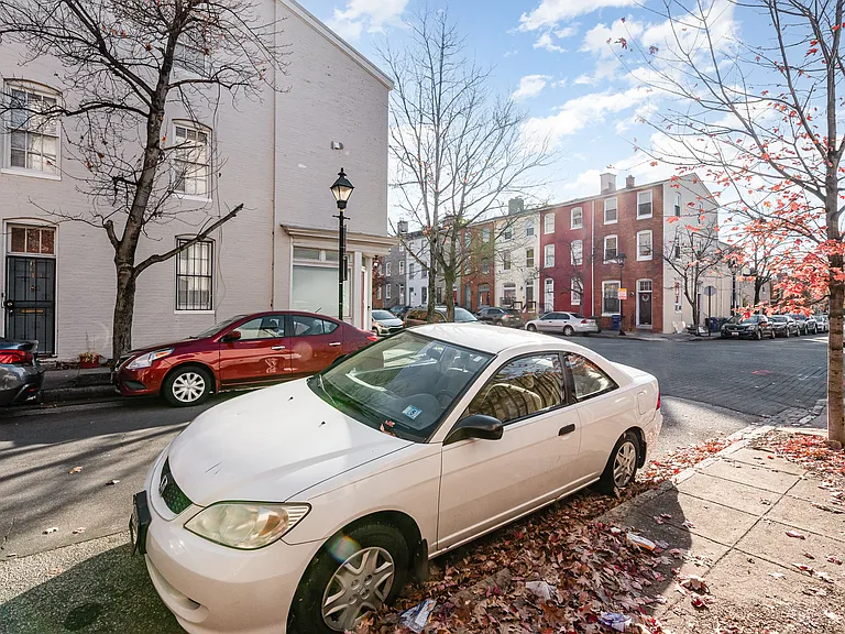 664 Portland St #A — Photo 21