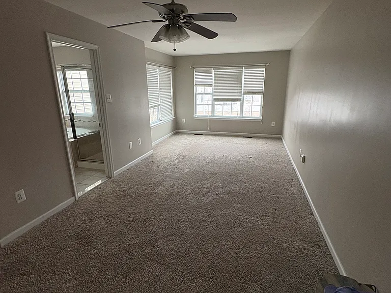 8507 Stansbury Lake Dr — Photo 18