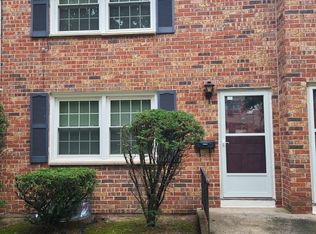 114 S Washington St APT 6, Plainville, CT 06062