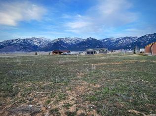 27 Little Greys Loop, Freedom, WY 83120