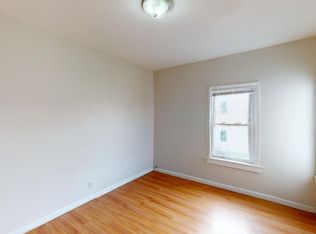 77 Fox St APT 2, Worcester, MA 01604